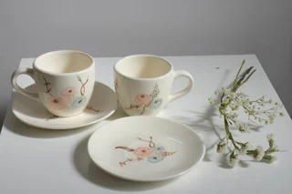 فنجان و نعلبکی چای خوری