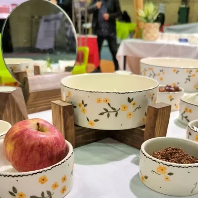 هفت سین با آینه شمعدان و پایه چوبی