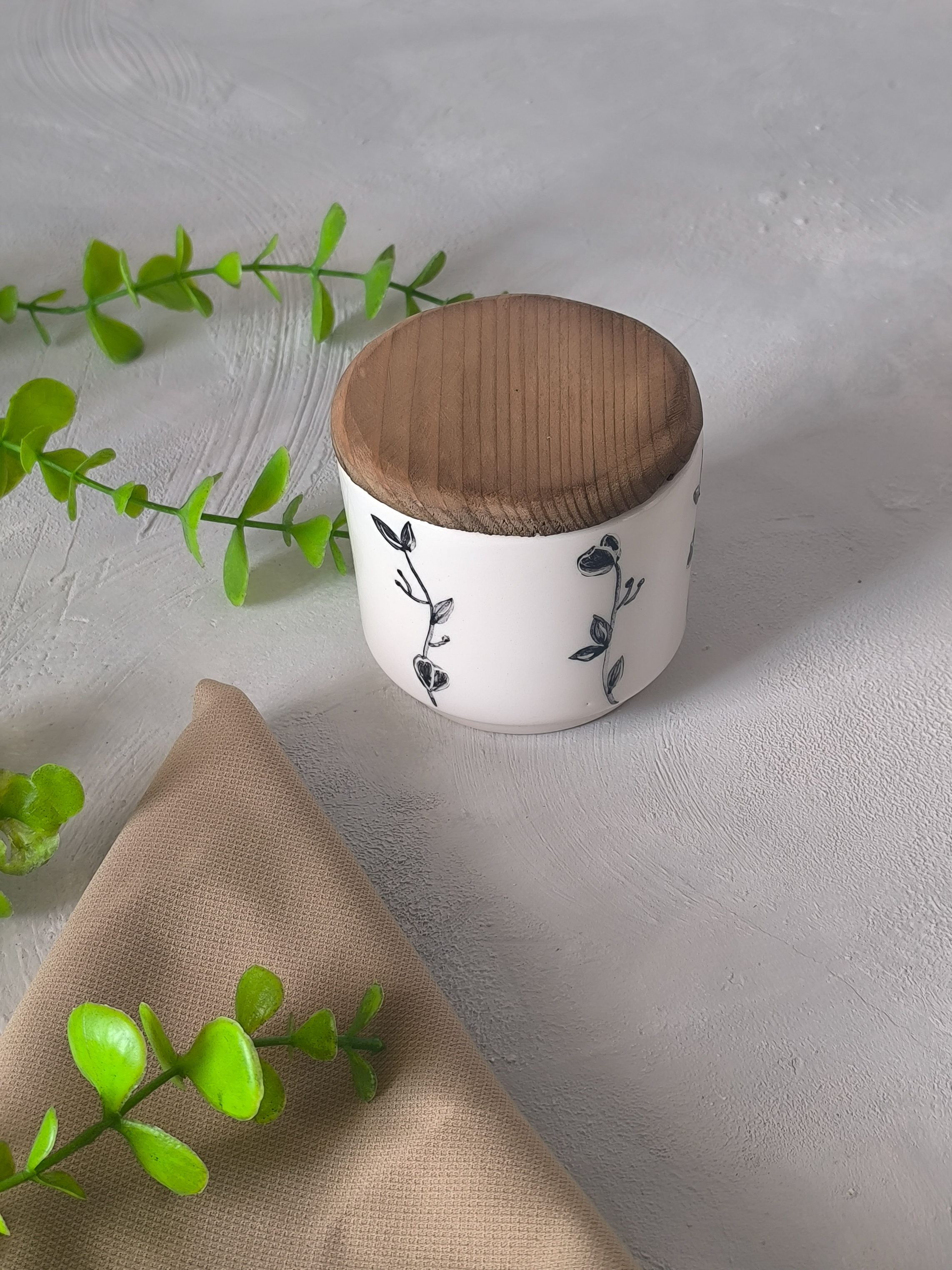 بانکه سرامیکی کوچک سر چوبی