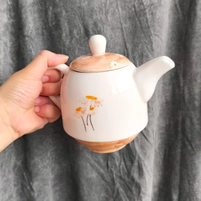 قوری سرامیکی دستساز نیلابی